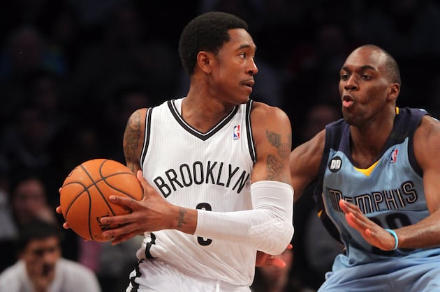 Nets' Brooks Takes Advantage of Increased Playing Time