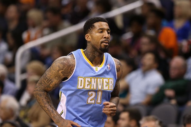 Wilson Chandler Separates Shoulder