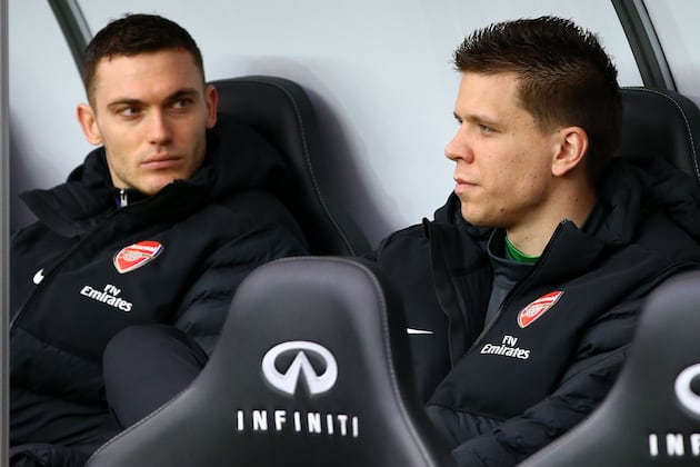 Szczesny's Father Hits out at Wenger's Treatment of His Son