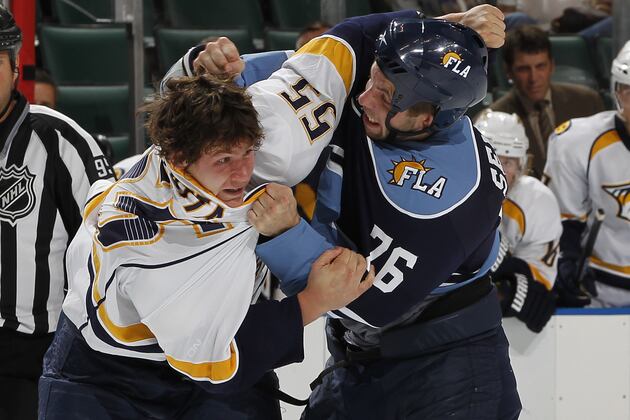 Florida's Selleck Suspended Two Games for Leaving Bench to Fight