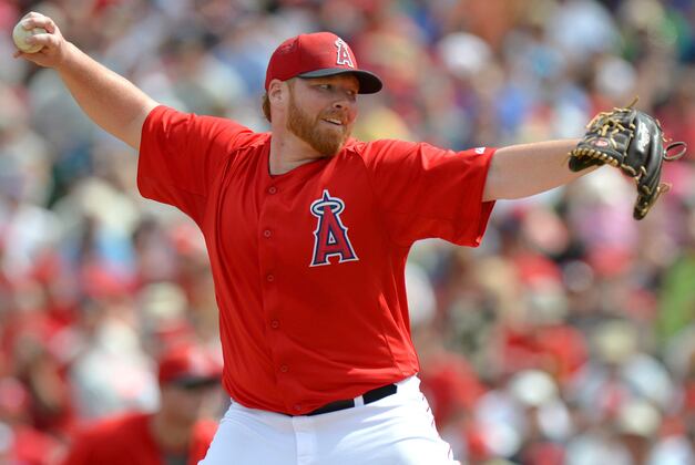 Tommy Hanson Leaves Wednesday's Start with Right Triceps Tightness