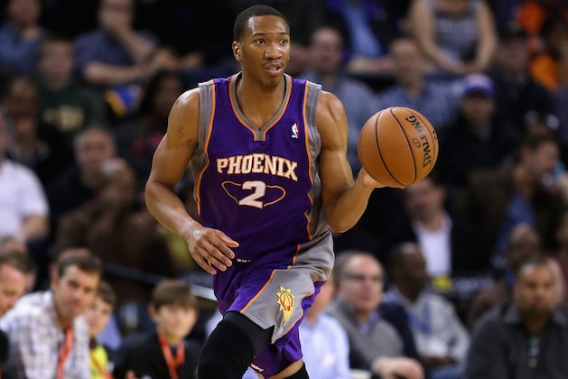Young Suns Benched in Loss to Wizards