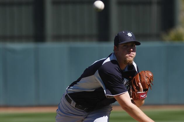 Unassuming Brandon Maurer Pitching Like Superhero