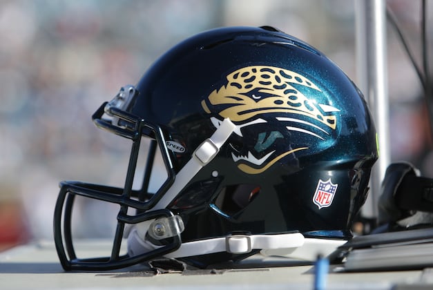 Gay Jaguars Fan Petitions Team to End 'Kiss Cam'