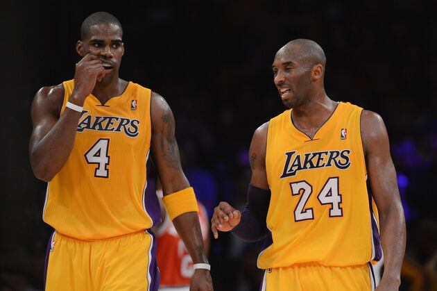Bryant Tells His Teammates Not to Expect Passes from Him