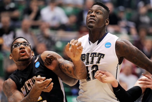 Shockers Heed Big Dog's Advice, Pound Pitt