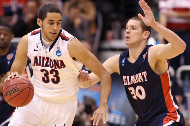 Second Round Video: Wildcats Cruise Past Bruins