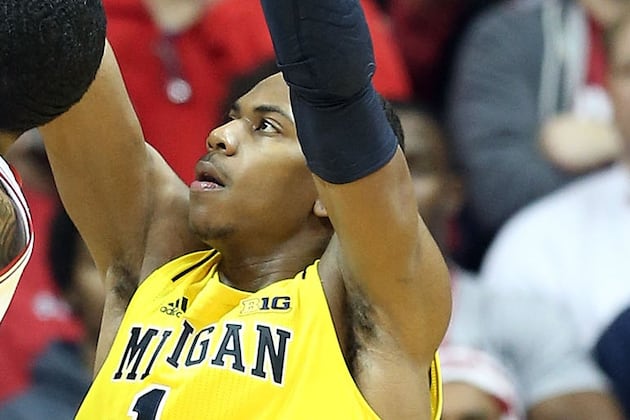 Notebook: Glenn Robinson III Steps Up in First NCAA Tournament Game