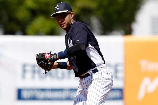 Jeter 'Fighting Like Heck' to Be Ready for Opener
