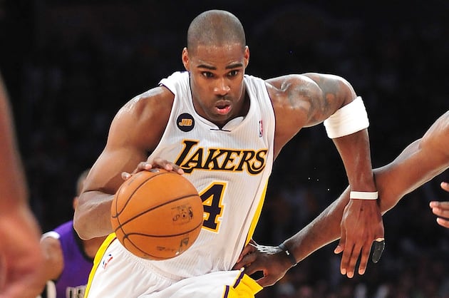 Lakers News: Antawn Jamison Has Slight Tear in Wrist, Will Play | Lakers Nation
