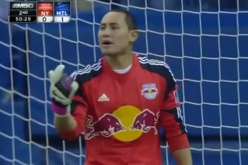 SAVE: Robles Saves a Booming Shot from Pisanu