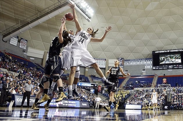 UConn Beat Idaho by 68 in the First Round of the NCAA Women's