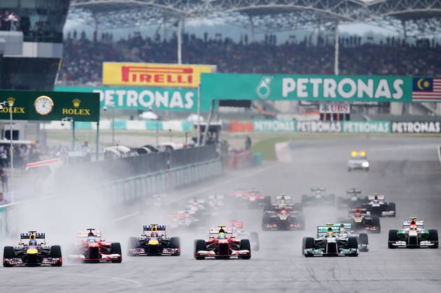 Malaysia GP: Alonso Out, Button, Webber and Rosberg Screwed, Vettel Bad