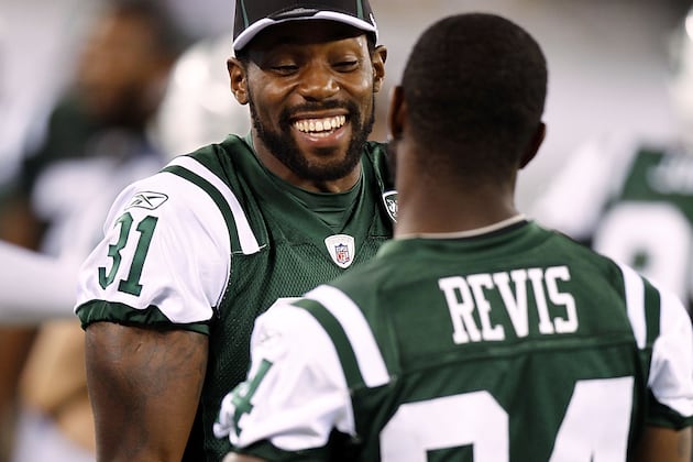 Jets Have a Darrelle Revis Dilemma: What to Do with the All-Pro Cornerback?