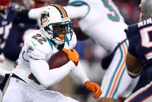 Reggie Bush Signing Was Necessary to Win in 2013