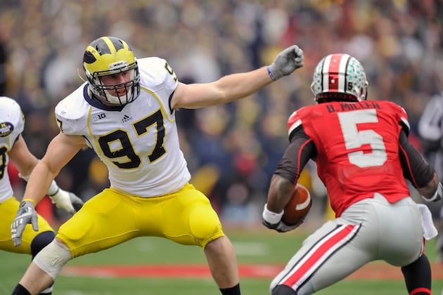 Brennen Beyer Moving from DE to LB for Michigan