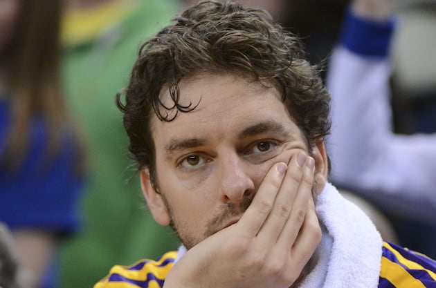 Reintegrating Pau Gasol Has Made Lakers Vulnerable