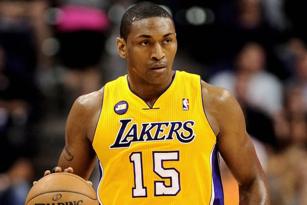 Report: Lakers Metta World Peace Has Torn Lateral Meniscus in Left Knee