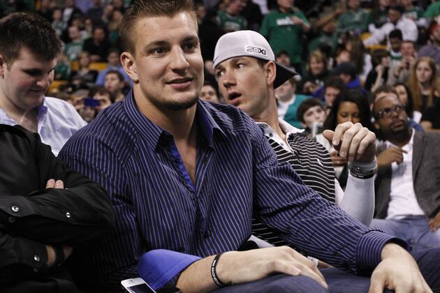 Gronkowski on Recovery, Spotlight