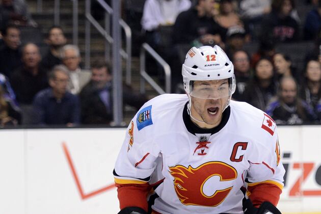 Bruins Acquire Iginla from Flames