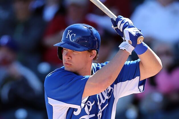 Getz Has 6 Hits for Royals in Tie with Cubs