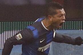 Guarin Misses Plane Back to Italy