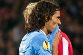 Cavani Return Delayed Again