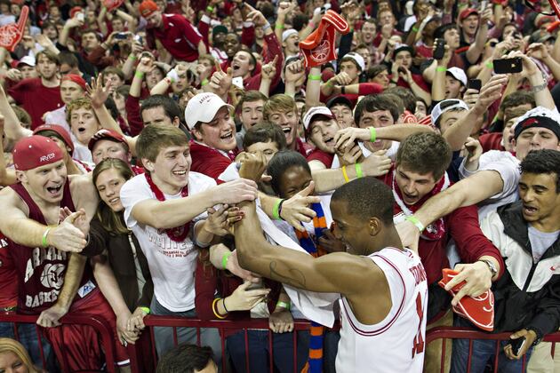 Report: BJ Young to Enter NBA Draft