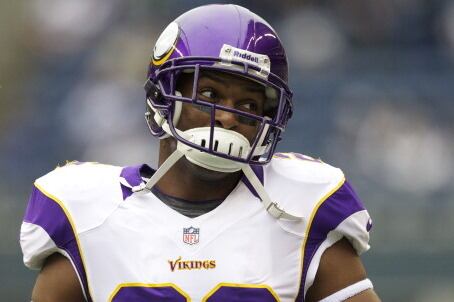 Redskins Call RG3 to Help Lock Down Antoine Winfield
