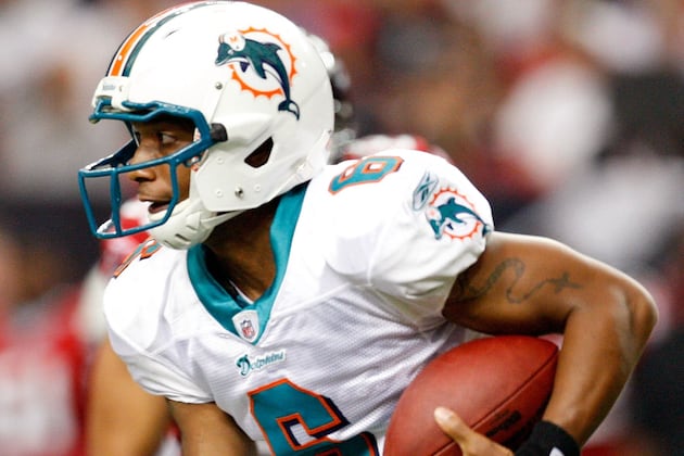 Giants to Work out Free Agent QB Pat White