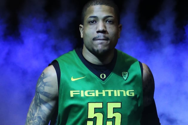 Oregon Ducks' Tony Woods Almost Bird of Another Feather