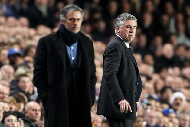 Mourinho Offers Ancelotti Help with Barca