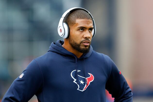 Arian Foster Advances to Third Round of Madden Cover Voting