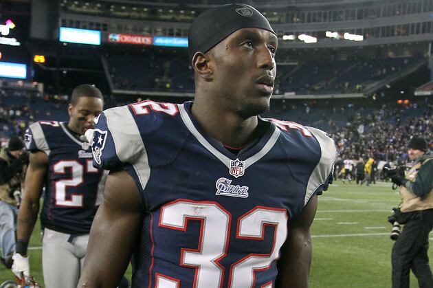Sources: Shoulder surgery for McCourty