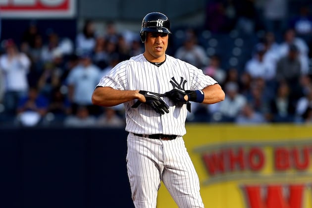 Teixeira Eyes May 1 Return from Wrist Injury