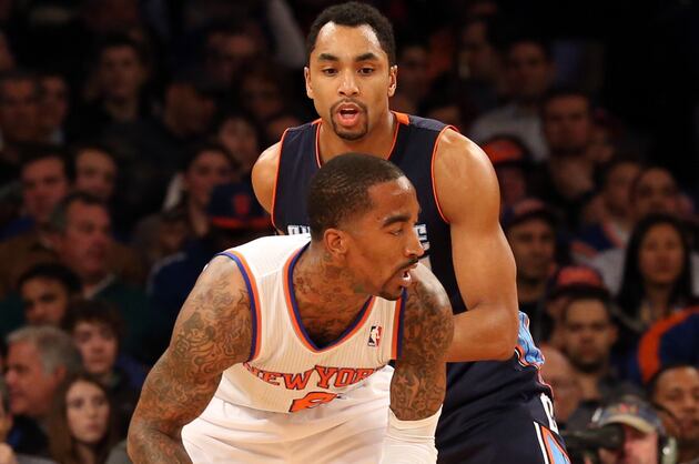 Smith Has 37, Knicks Beat Bobcats for 7th Straight