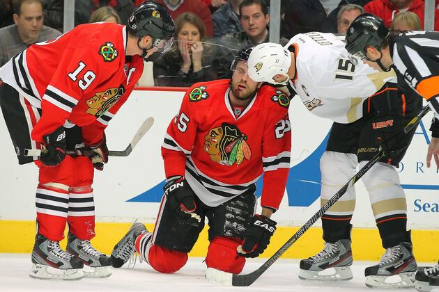 Ducks Continue Mastery over Hawks