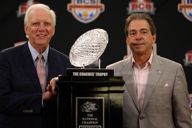 Reports: Former Alabama Athletics Director Mal Moore Dies