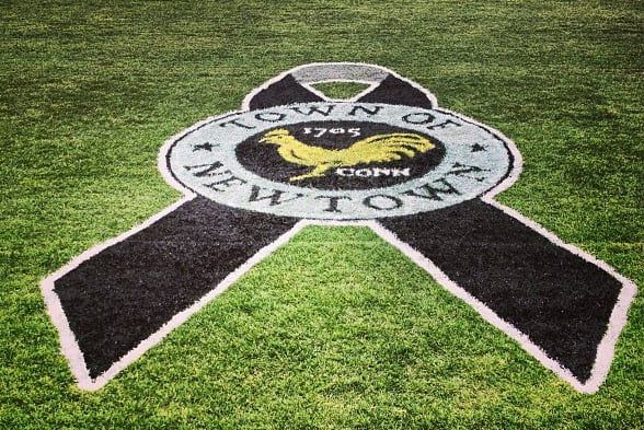 Instagram: Yanks, Red Sox to Honor Newtown Victims