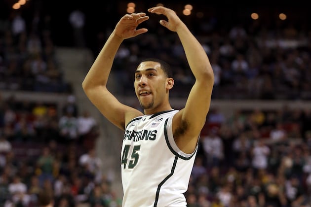 Denzel Valentine Came a Long Way, Saddened He Couldn't Do Even More