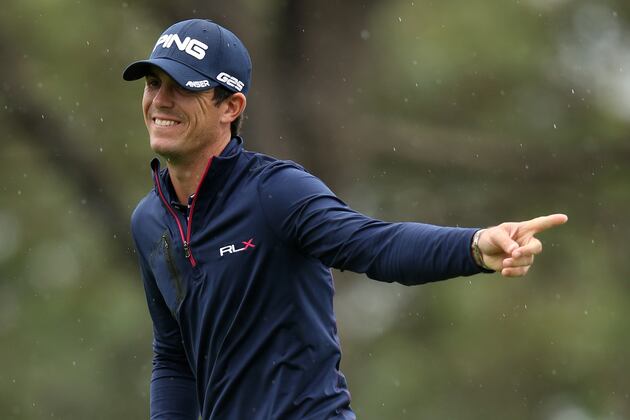 GIF: Billy Horschel Club Twirl