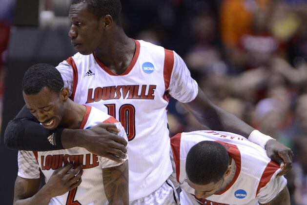 Elite Eight: Louisville Rallies Past Duke