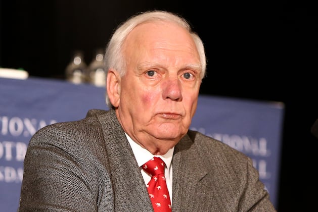 Alabama Coaches React to Passing of Longtime Athletics Director Mal Moore