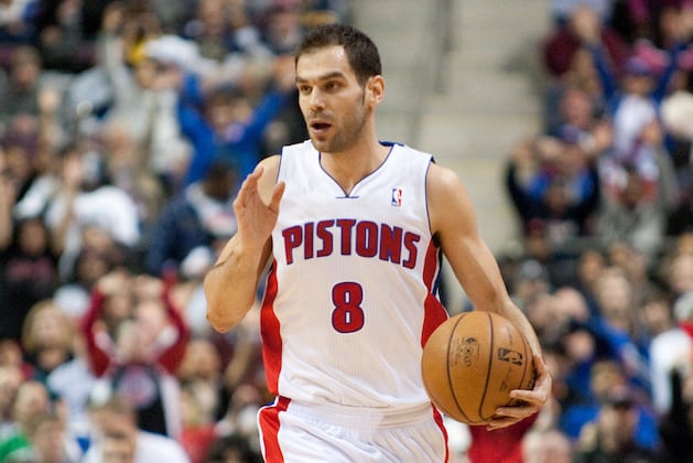 Should Jose Calderon Be Re-Signed, and Under What Conditions?