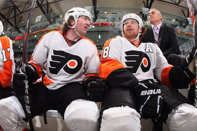 Scott Hartnell, Claude Giroux Pull April Fools' Prank
