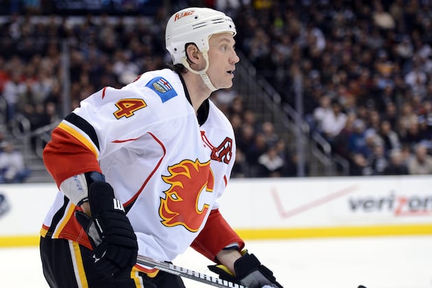 Calgary Flames Trade Jay Bouwmeester to St. Louis Blues
