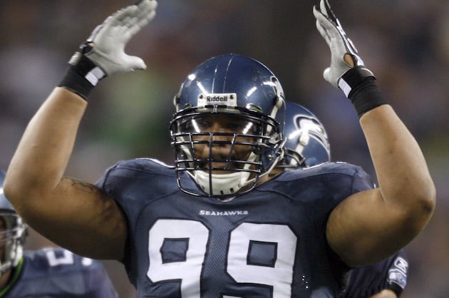 Report: DL Alan Branch Visits Bills