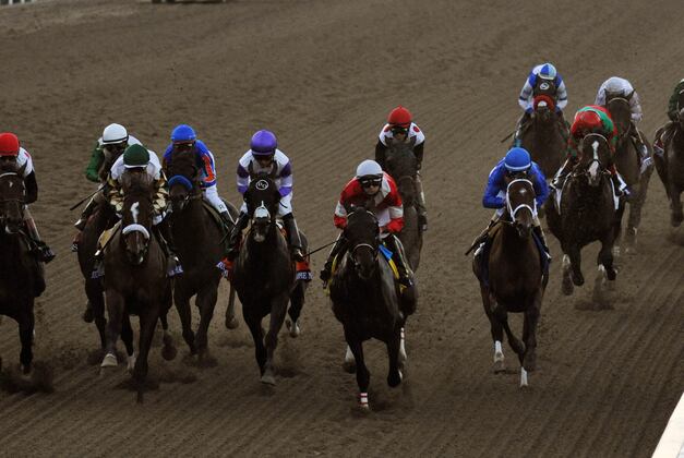 Dreaming of Julia Wins GP Oaks by 21 Lengths