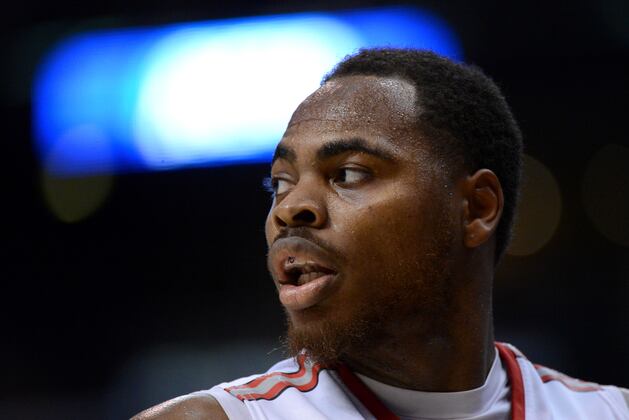 Thomas Writes Classy Letter Honoring Standout Athletes from Non-Revenue Sports