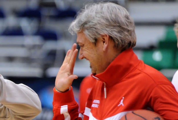Report: Lobos Promote Neal to HC